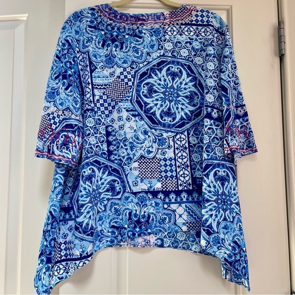 Chicos Blue White Embroidered Boho Lightweight Hi Lo Hem Coverup Top Shirt - Picture 7 of 9